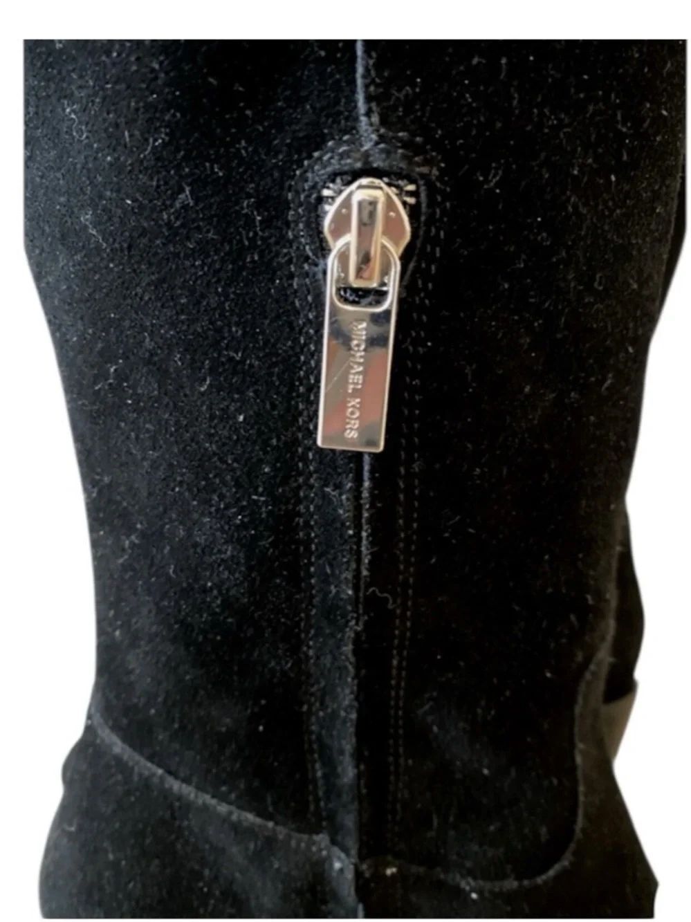 🛍️Michael Kors Black Suede Over-the-Knee Boots Like New Size 8 - Picture 8 of 10
